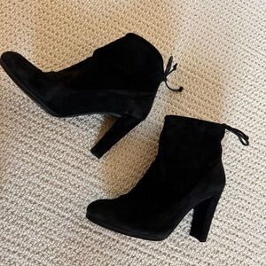 Stuart Weitzman 100mm suede back tie booties